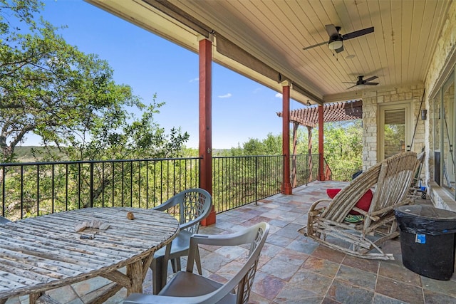 1017 Coventry Rd, Spicewood, TX 78669 - view of patio featuring a ceiling fan