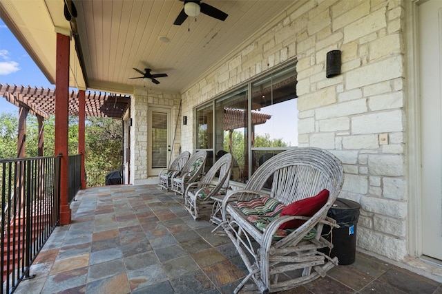1017 Coventry Rd, Spicewood, TX 78669 - view of patio / terrace with a ceiling fan