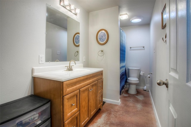 81 Fm 3454th Rd, Huntsville, TX 77320 - bathroom featuring vanity, concrete flooring, and curtained shower