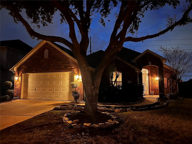 view of front of house featuring a garage