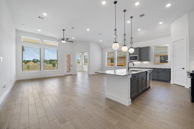 15540 Leopard Lily Ln, Conroe, TX 77302 - photo 8