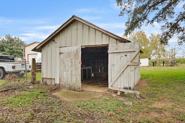 view of outbuilding