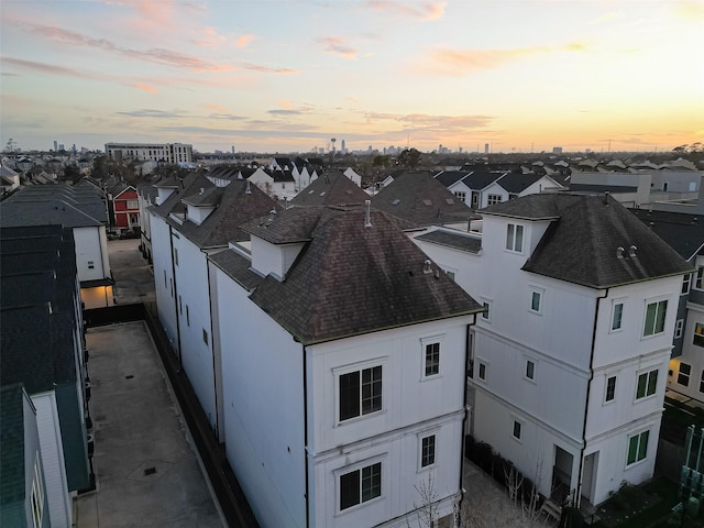 view of aerial view at dusk