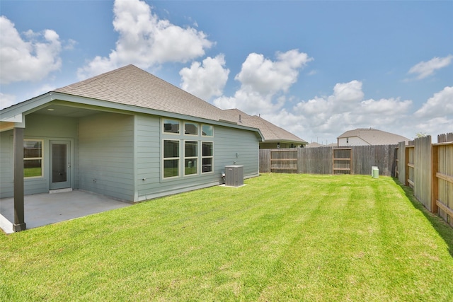 5830 Westwood Shore Dr, Katy, TX 77493 - fenced backyard with a patio