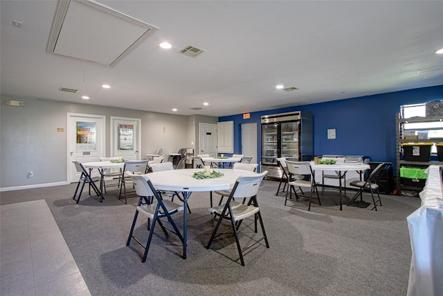 dining room with carpet