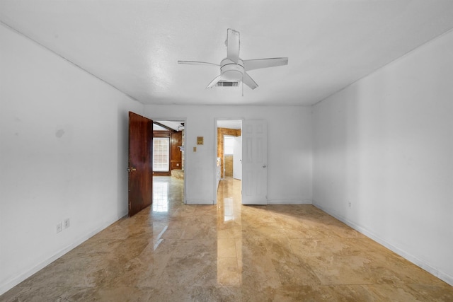 empty room with ceiling fan