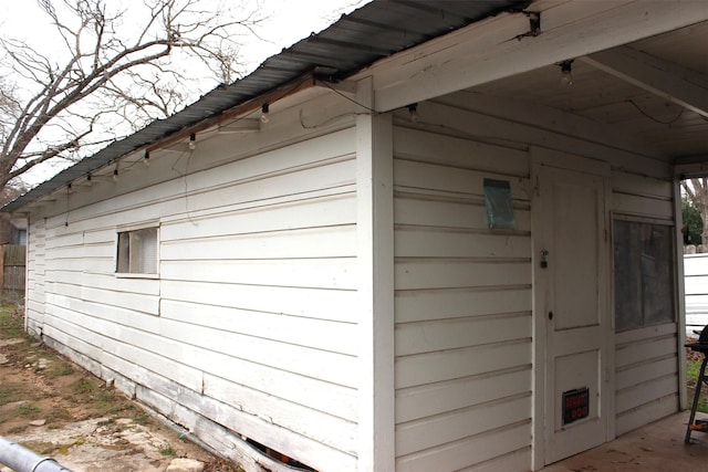 view of home's exterior