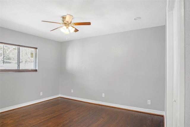 unfurnished room featuring wood-type flooring and ceiling fan