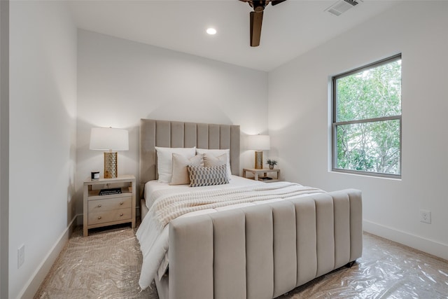 bedroom with recessed lighting, visible vents, baseboards, and ceiling fan