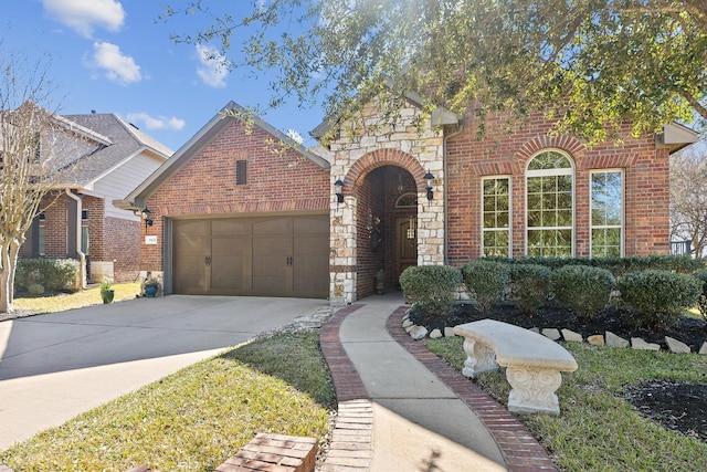 view of front of property featuring a garage