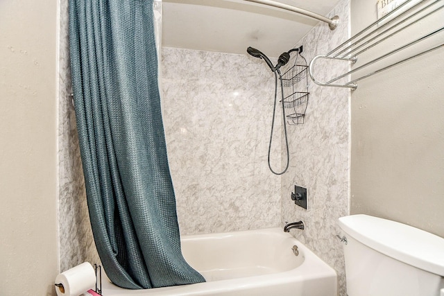 full bath with toilet and shower / bath combo with shower curtain