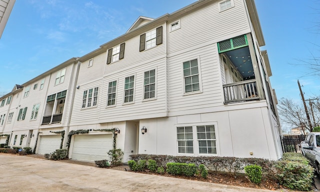2004 Lou Ellen Ln Unit E, Houston, TX 77018 - photo 3