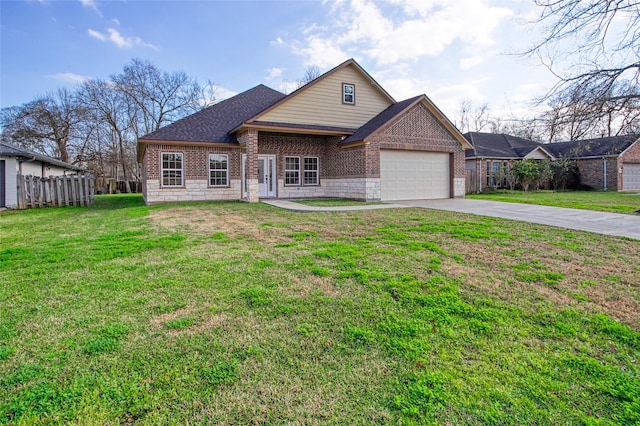 view of front facade featuring a garage and a front yard