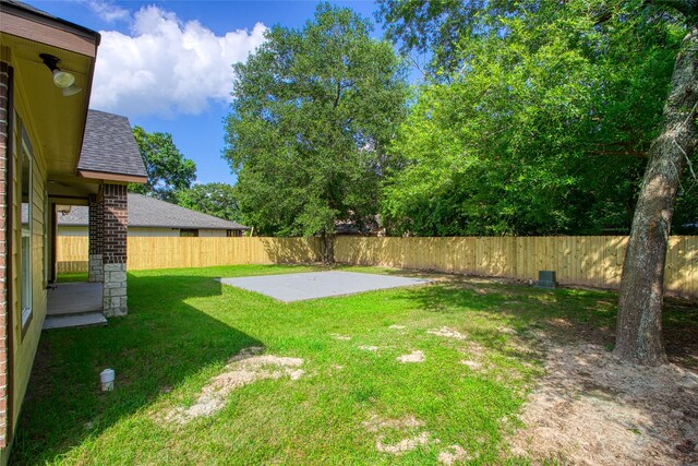17518 Monsoon Ct, Crosby, TX 77532 - view of yard featuring a patio area