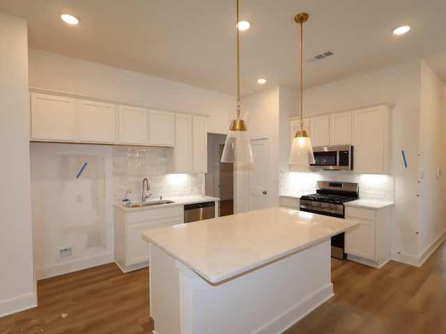 21666 Sandy Dune Dr, Cypress, TX 77433 - photo 2
