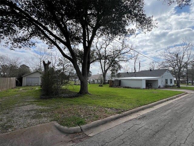 236 W Glenn St, Bellville, TX 77418 - photo 16