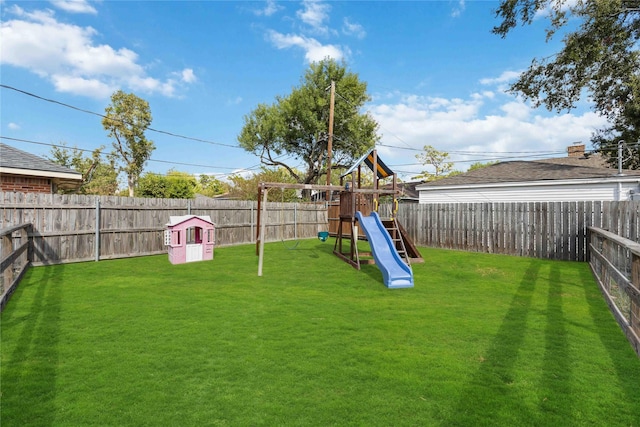 view of yard featuring a playground