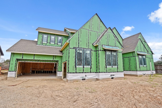 view of front facade featuring a garage