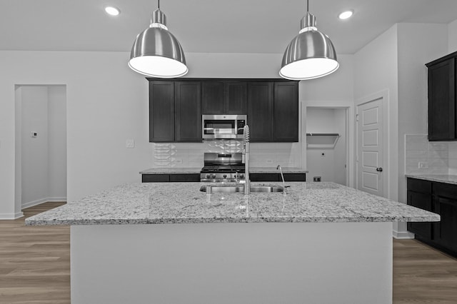 9811 Robard Ridge Ct, Montgomery, TX 77316 - photo 9