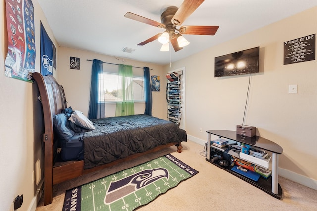 bedroom featuring carpet floors and ceiling fan