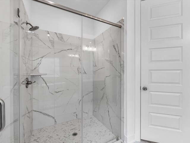 8318 Aussie Beadhead Dr, Fulshear, TX 77441 - full bath with a marble finish shower