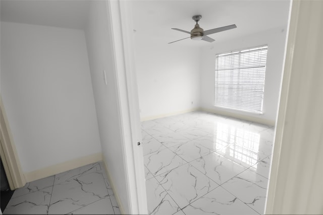 empty room with ceiling fan