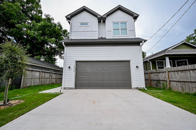 1415 E 35th St, Houston, TX 77022 - garage featuring concrete driveway