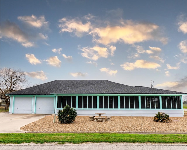 view of front of house with a garage