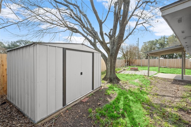 view of outbuilding