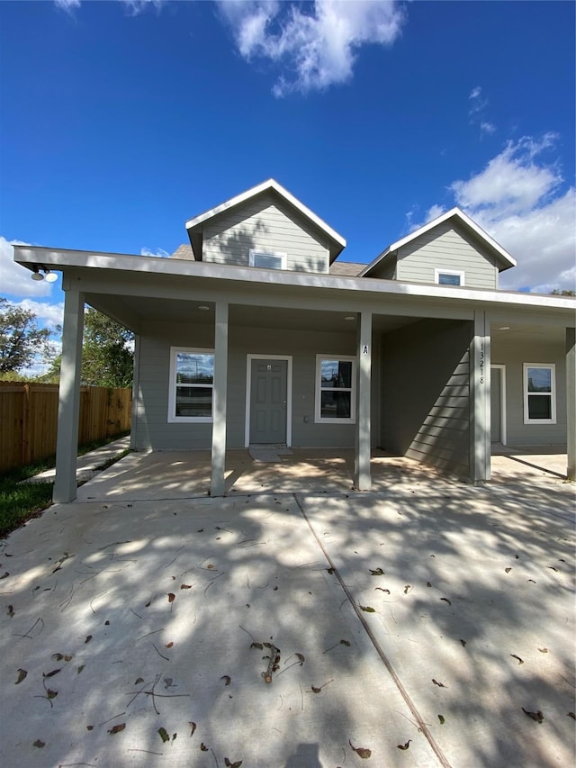 view of front of home