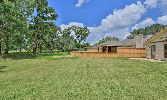 view of yard with a patio area