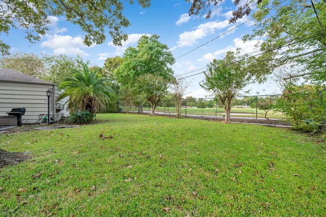 9 Bay Harbor Dr, La Porte, TX 77571 - view of yard