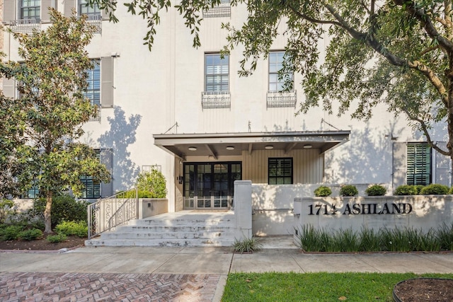 1714 Ashland Unit 303, Houston, TX 77008 - exterior space featuring stucco siding