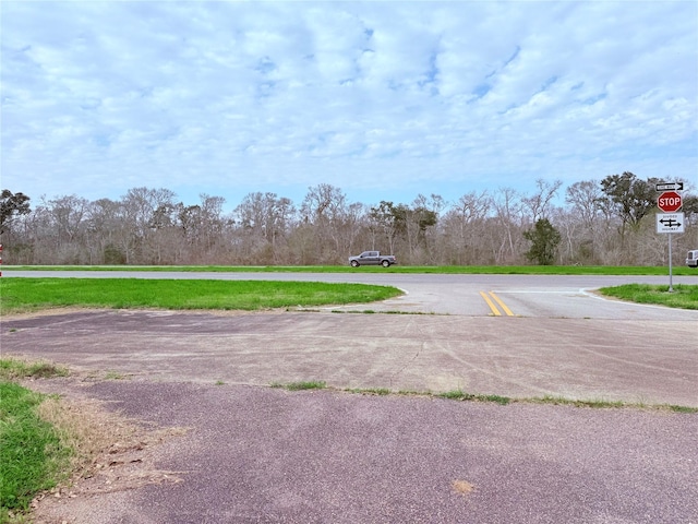 1370 Broken Arrow Trl, Angleton TX, 77515 land for sale