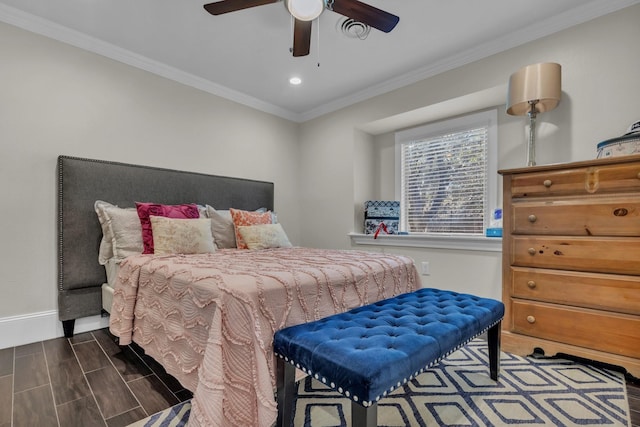 bedroom with crown molding and ceiling fan