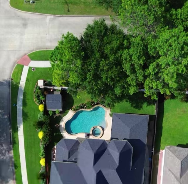 birds eye view of property