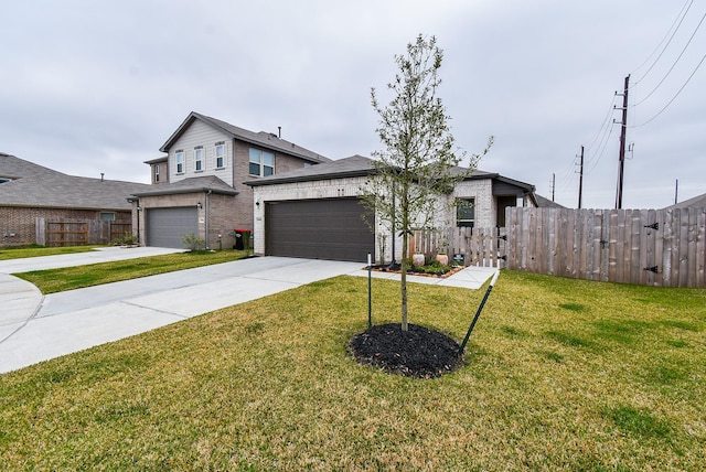 view of front facade featuring a front yard