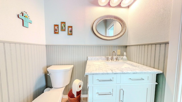 29331 County Rd 25, Damon, TX 77430 - bathroom featuring vanity and toilet
