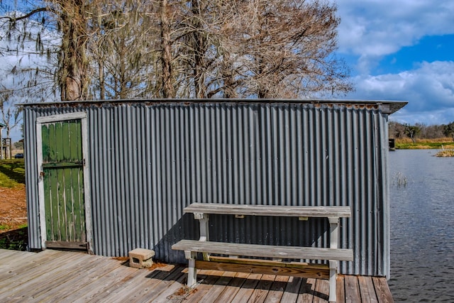 29331 County Rd 25, Damon, TX 77430 - exterior space with a water view