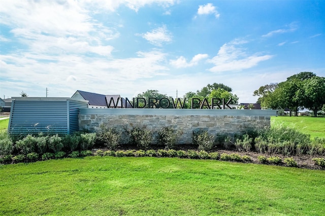 23506 Daisy Grubber Ln, Hockley, TX 77447 - community / neighborhood sign featuring a lawn