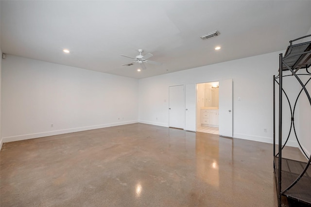 unfurnished bedroom with baseboards, visible vents, a ceiling fan, ensuite bath, and recessed lighting