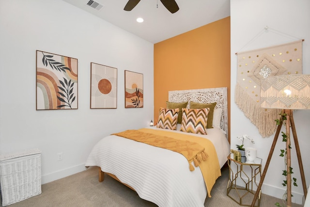 bedroom featuring carpet and ceiling fan