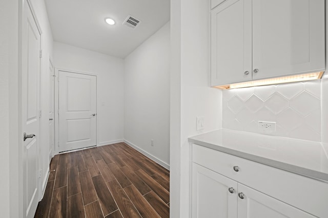 906 Hooks Trl, League City, TX 77573 - interior space featuring dark wood-type flooring
