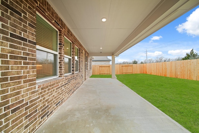 906 Hooks Trl, League City, TX 77573 - view of patio / terrace