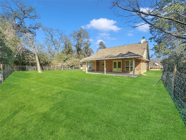 view of yard with a patio