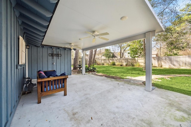 view of patio / terrace with ceiling fan