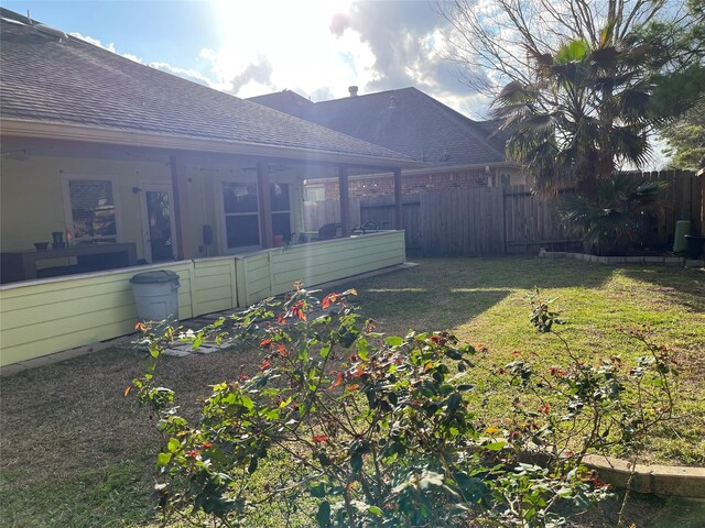 view of yard featuring fence