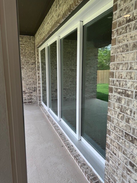 16147 Rustling Woods Rd, Conroe, TX 77302 - view of patio / terrace