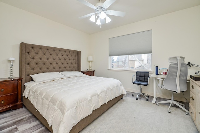 bedroom with ceiling fan