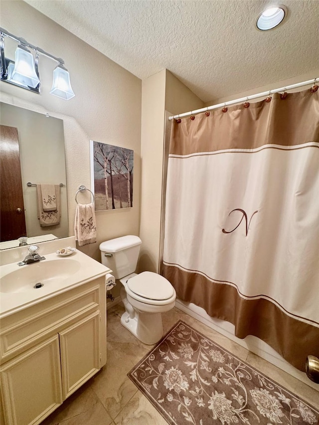 125 Clear Spgs, Trinity, TX 75862 - bathroom with toilet, a textured ceiling, vanity, and curtained shower